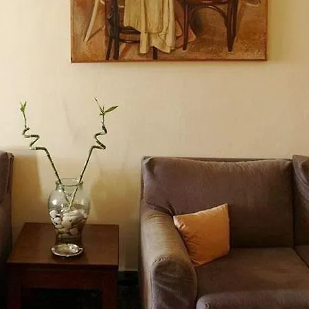 Mentor Hotel