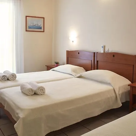 Mentor Hotel 3*